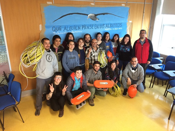 Volunteers bird scaring line for trawl in Chile by CG Suazo shrunk